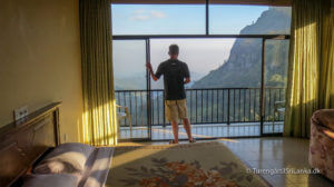 Ella Sri Lanka - Ella er en af de byer i Sri Lanka, der har den smukkeste beliggenhed. Her er det udsigten fra værelset på Mountain Heavens Hotel